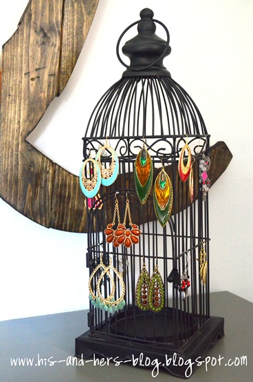 use a birdcage to display earrings