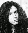 Marty Friedman - guitarra, vocal de apoio 