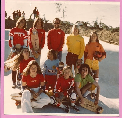 There are not many team pictures for whatever reason but here is one