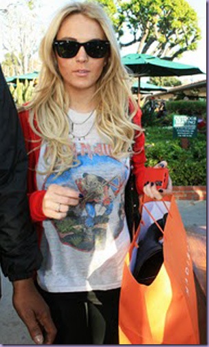 Look-Cardigã-Vermelho-LIndsay-Lohan Look-Cardigã-Vermelho-LIndsay-Lohan