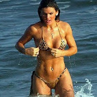 Mirella Santos
