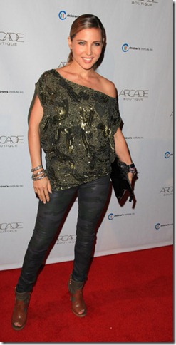 Elsa_Pataky_JBrand_SG3-thumb-466x681-50551 Elsa_Pataky_JBrand_SG3-thumb-466x681-50551