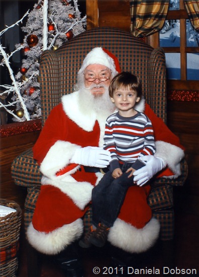 [Alex%2520%2526%2520Santa%25202011%255B8%255D.jpg]