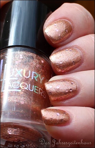 Catrice Luxury Laquers Million Brilliance C08 Glitter me if you can 6