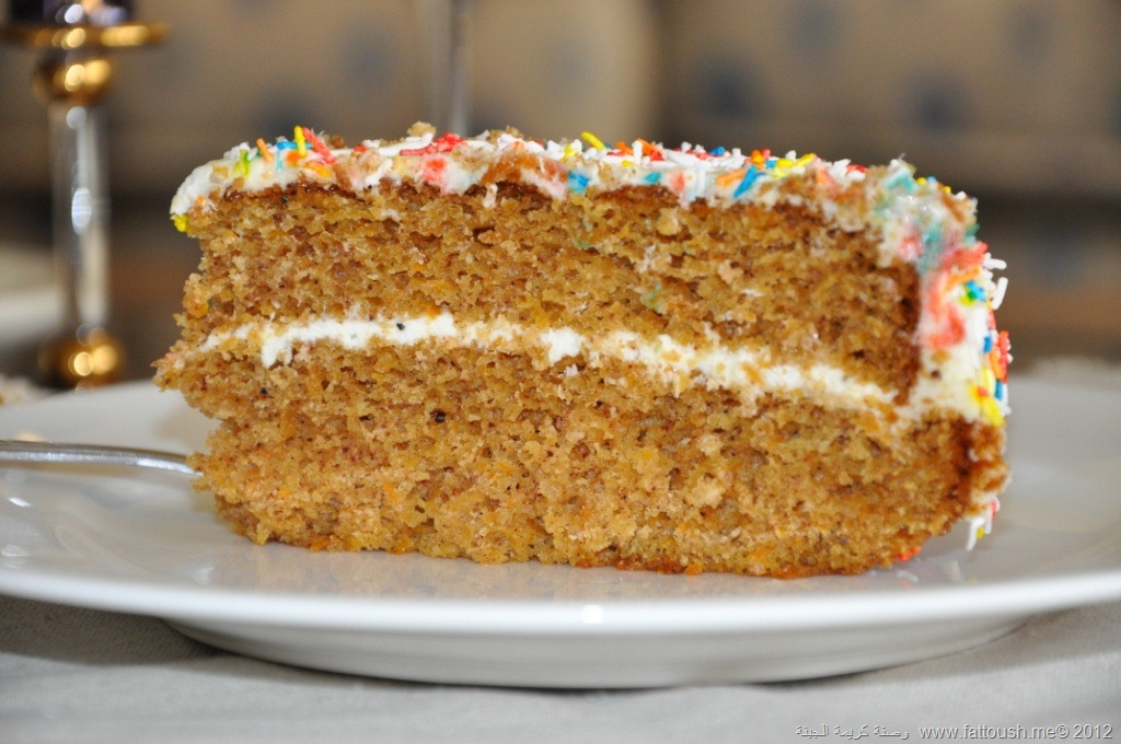 [carrot%2520pineapple%2520cake%2520piece%2520frosted%2520from%2520middle%255B7%255D.jpg]