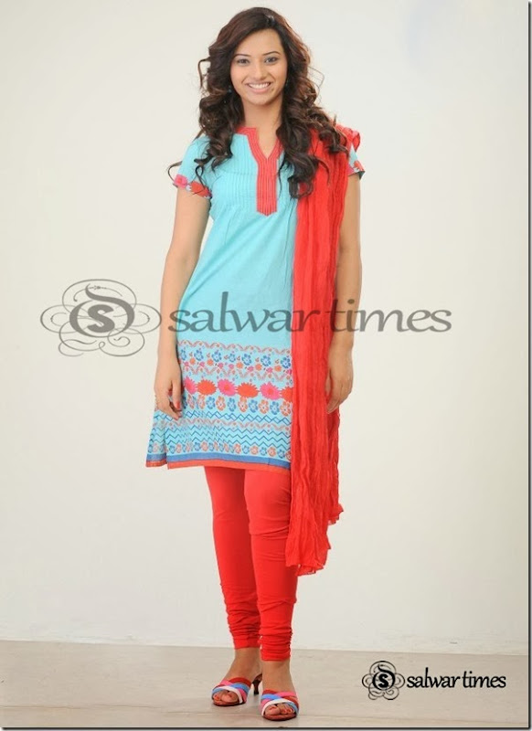 Isha_Chawla_Salwar_Kameez. Isha_Chawla_Salwar_Kameez.