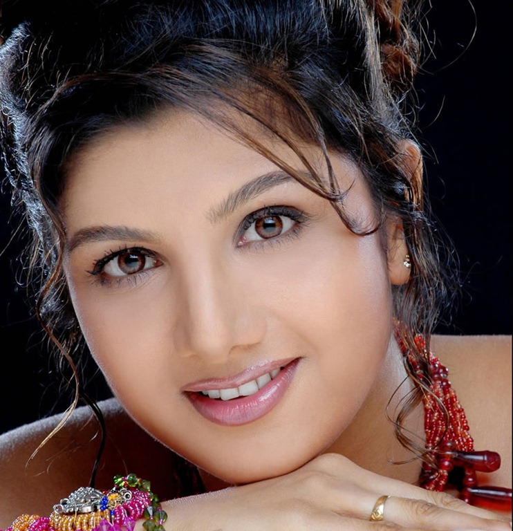 [rambha%2520close%2520up%255B3%255D.jpg]