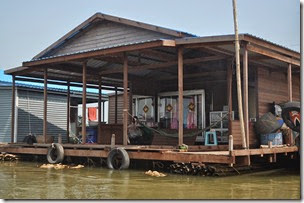 Cambodia Kampong Chhnang floating village 131025_0243