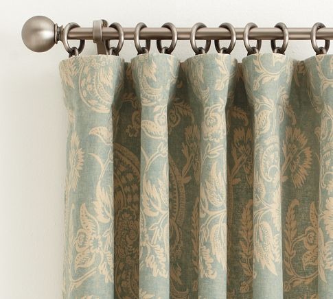 [pb.drapes3.jpg]