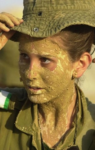 [hot-israeli-soldier-15%255B2%255D.jpg]