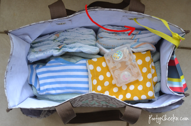 Within Arms Reach - Huggies Clutch 'n' Clean in three Stylish Prints Within Arms Reach - Huggies Clutch 'n' Clean in three Stylish Prints