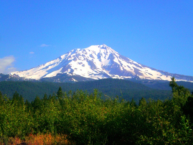 [mt.shasta.mc3%255B2%255D.jpg]