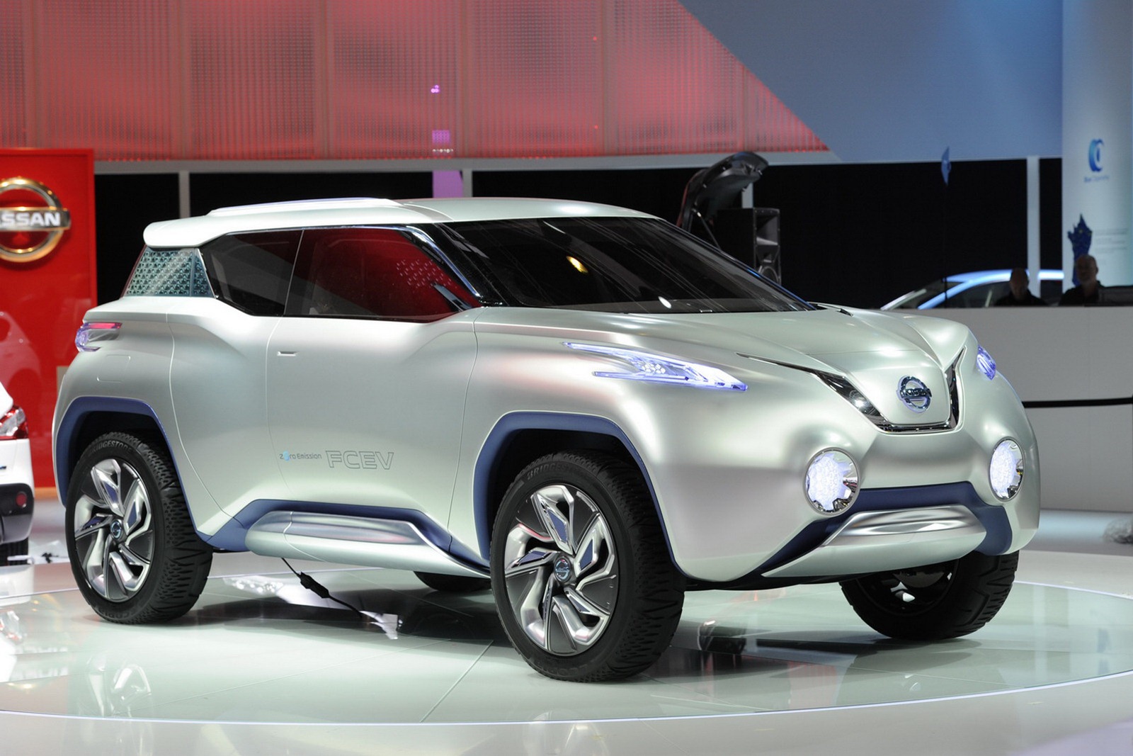 [Nissan-TeRRa-21%255B2%255D.jpg]