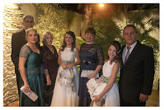 Fotos do evento Thabata e Sandro - Album de assinatura ao vivo - 03.09.11. Foto numero 28 da Social Click Fotografia Digital, do Rio de Janeiro, RJ, que faz fotos divertidas, fotos malucas, fotos com fantasias, fotos na hora, fotografia maluca, fotografia divertida com molduras personalizadas. fotos divertidas malucas foto maluca animadas animado rj rio de janeiro divertida fantasia animada fotografia eventos sociais casamentos fotografa fotografo no sites