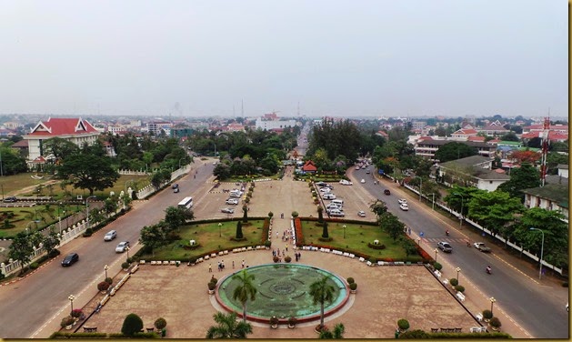 20140417_172307 (Vientiane-Putaxai Victory Monument) (9)