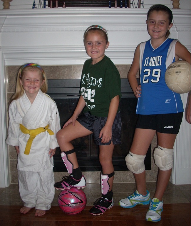 [kids%2520in%2520sports%2520uniforms%255B13%255D.jpg]