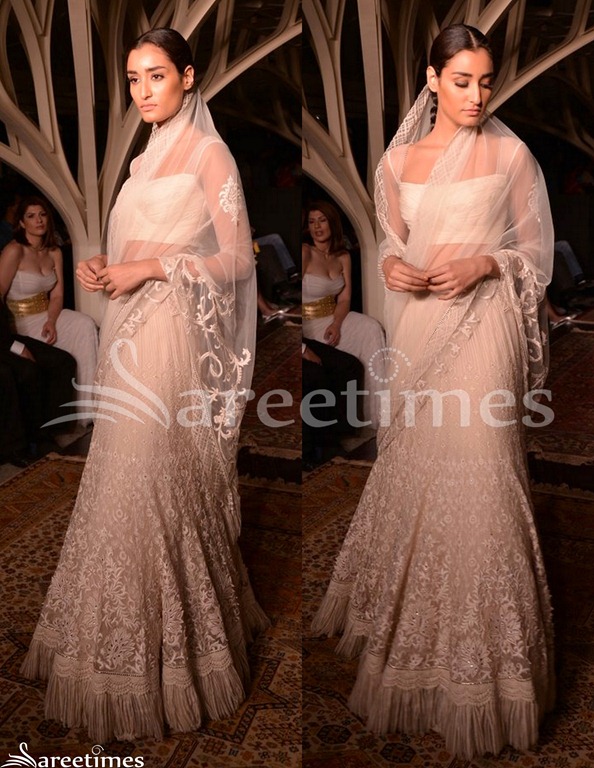 [Tarun_Tahiliani_White_Saree%255B4%255D.jpg]