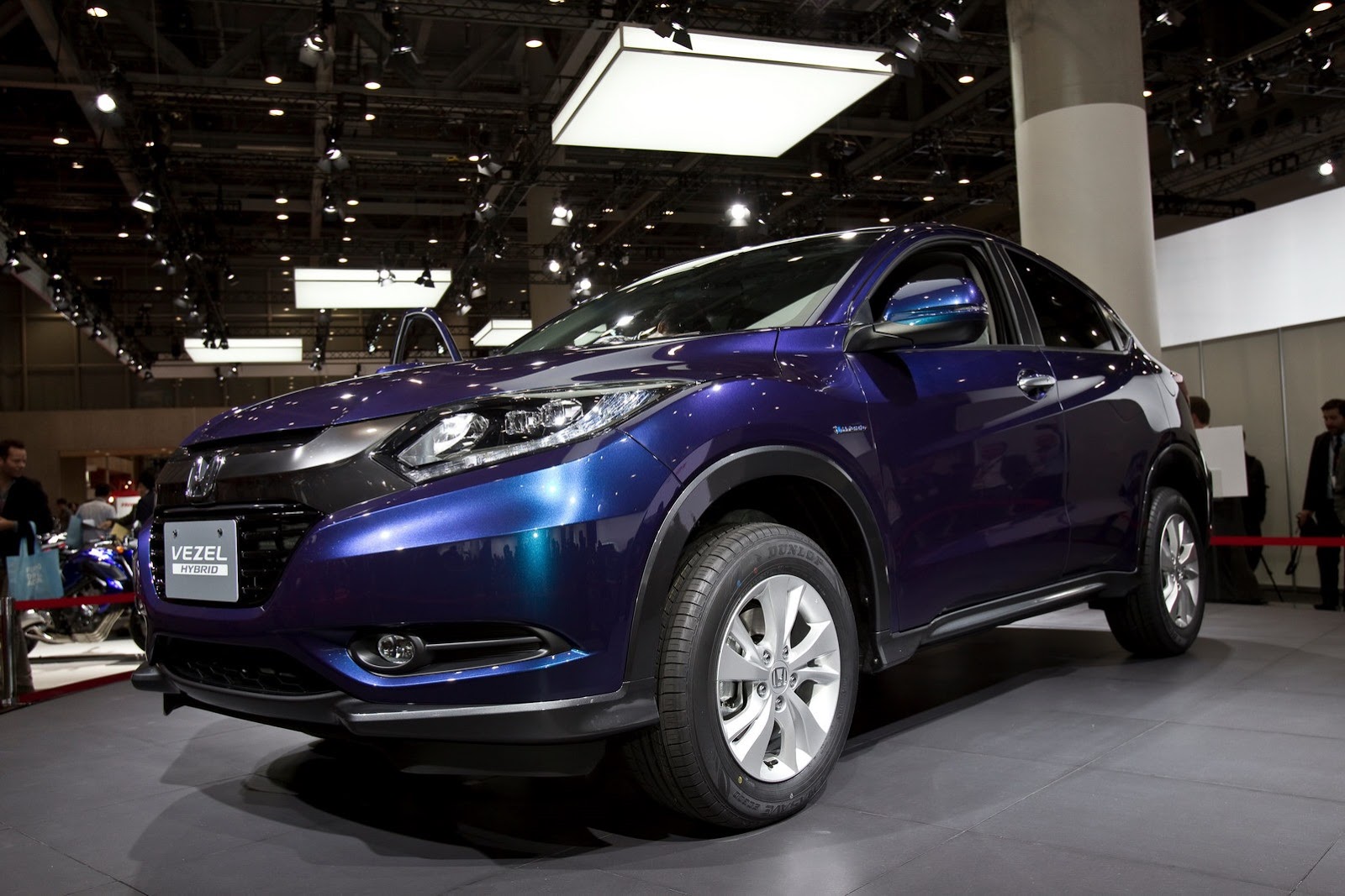 [Honda_Vezel_Hybrid_%2528Urban_SUV_Concept%2529_4%255B2%255D.jpg]