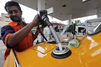 Reuters India oil 24Jan12 480