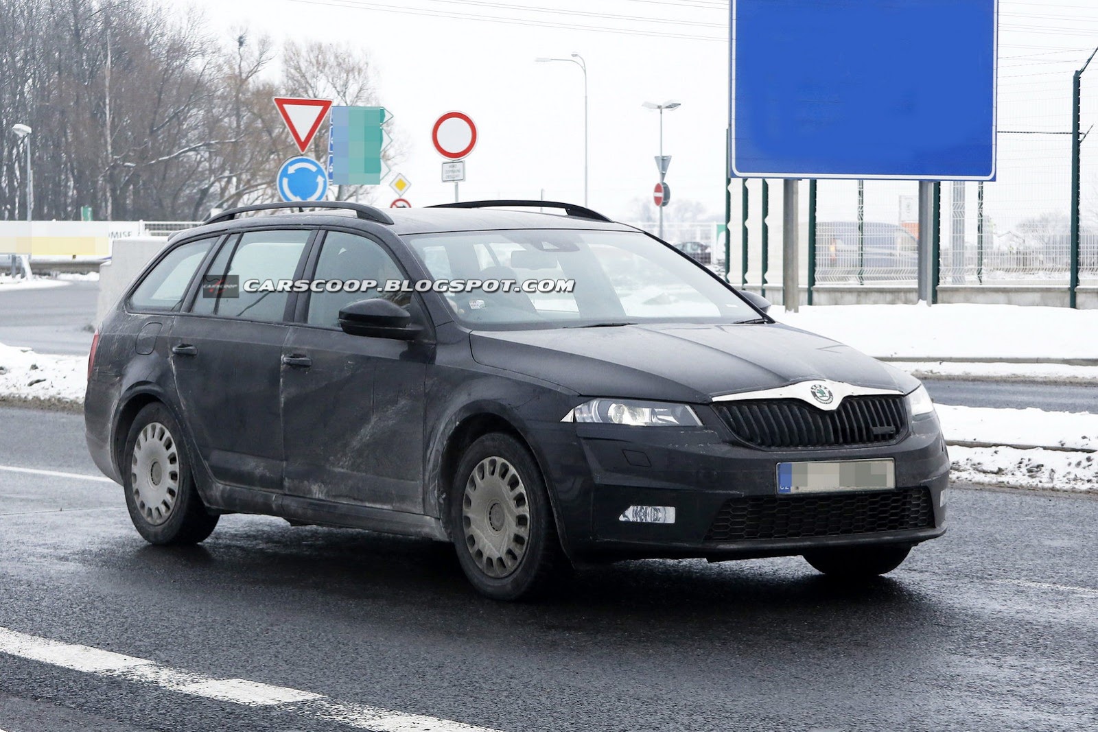 [2014-Skoda-Octavia-Combi-RS-Carscoop2%255B3%255D.jpg]