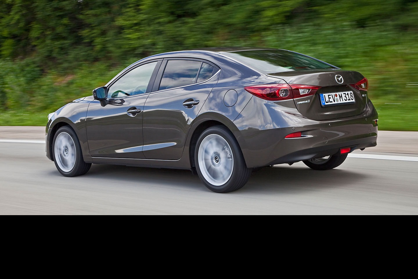 [2014-Mazda3-Sedan-24%255B2%255D.jpg]