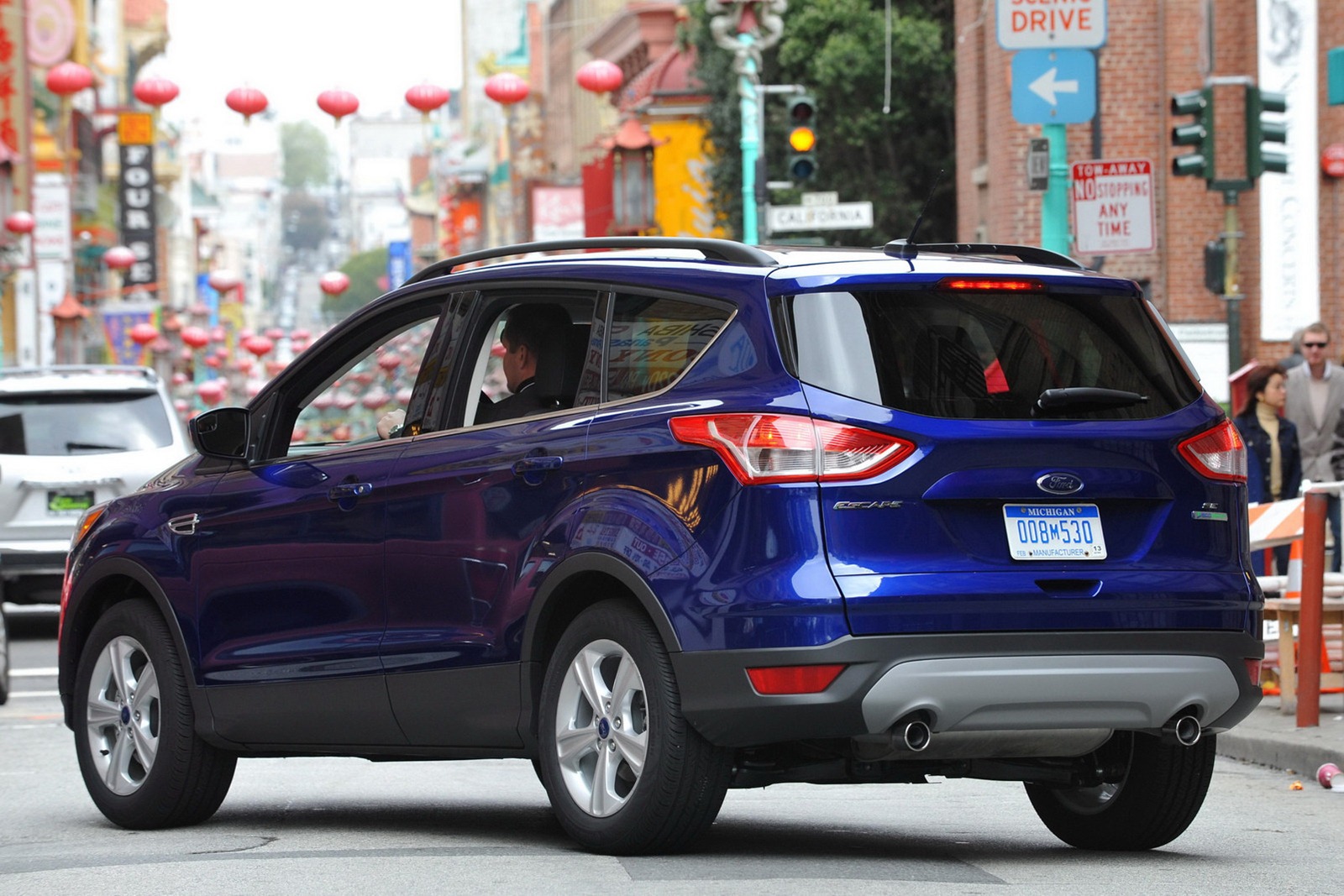 [2013-Ford-Escape-3%255B2%255D.jpg]