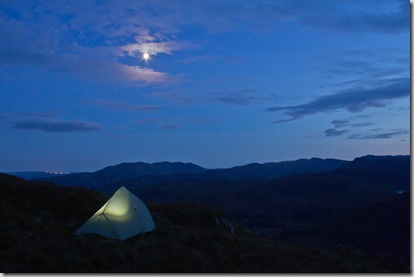 Tent_moon