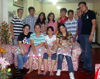 December 5: Anne Marielle Madlangbayan with her mother, grandmother and younger sister (Sampaloc, Manila)