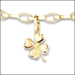 Clover Charm in 14k Yellow Gold