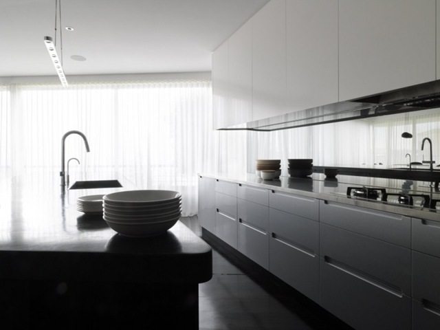 [cocina-minimalista-balcony-over-bronte-by-luigi-rosselli-architects%255B4%255D.jpg]