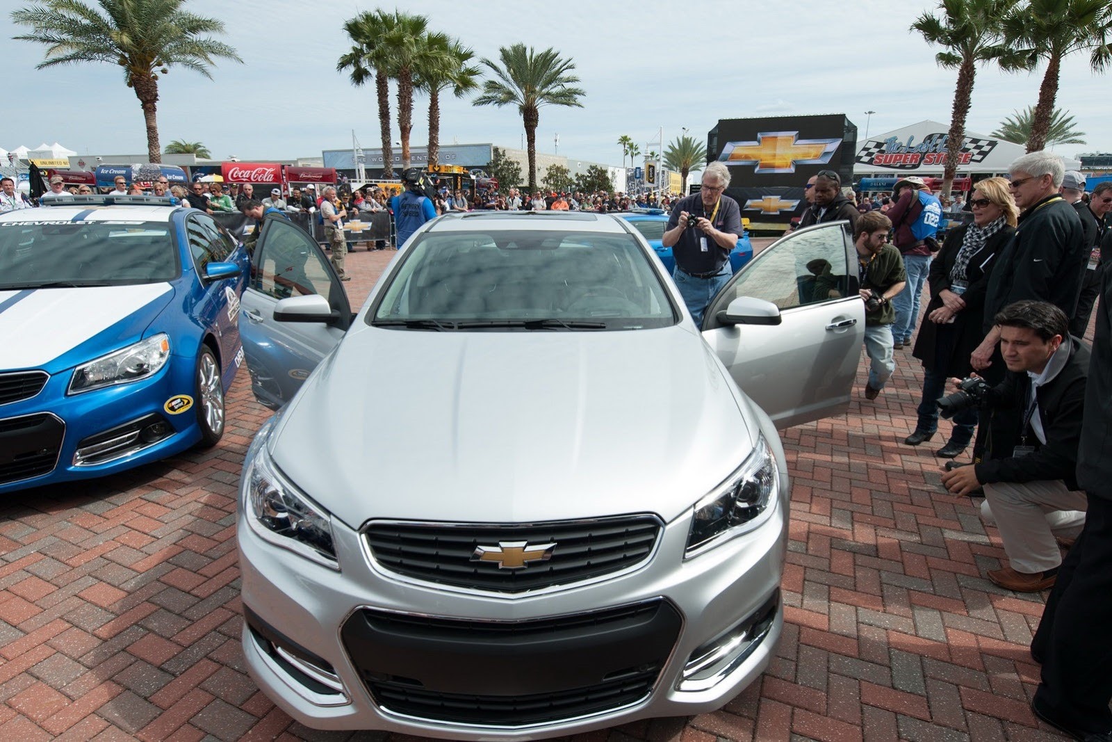 [2014-Chevrolet-SS-5%255B2%255D%255B3%255D.jpg]