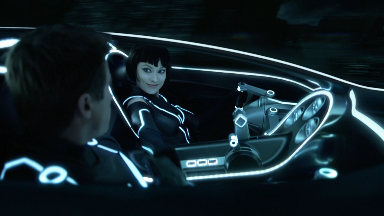 [Tron-Legacy-Quorra-Introduces-Hersel.jpg]