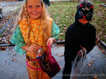 Trickortreaters #Halloween #TrickOrTreat with #TrashPack and #GlitziGlobes Trickortreaters #Halloween #TrickOrTreat with #TrashPack and #GlitziGlobes