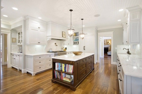 [03_K00a_woods_kitchen5.jpg]