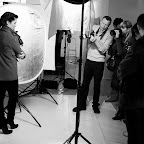 Две модели плюс 50 фотографов