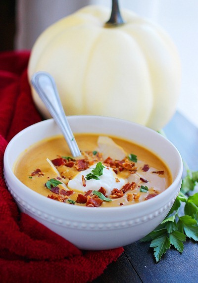 Creamy Pumpkin Soup – We love this spiced soup! It’s delicious for weeknight meals or elegant holiday dinners! | thecomfortofcooking.com