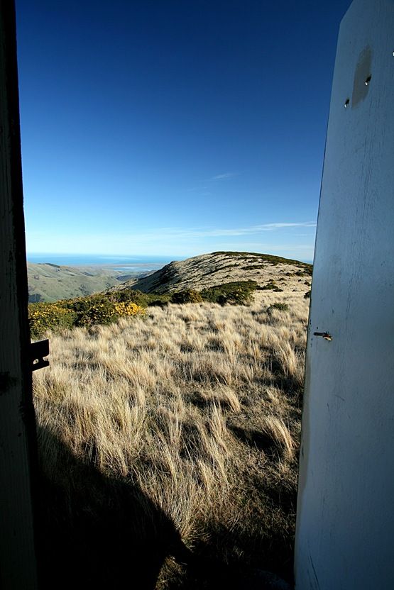 [View%2520from%2520inside%2520Mount%2520Herbert%2520Toilet%255B3%255D.jpg]
