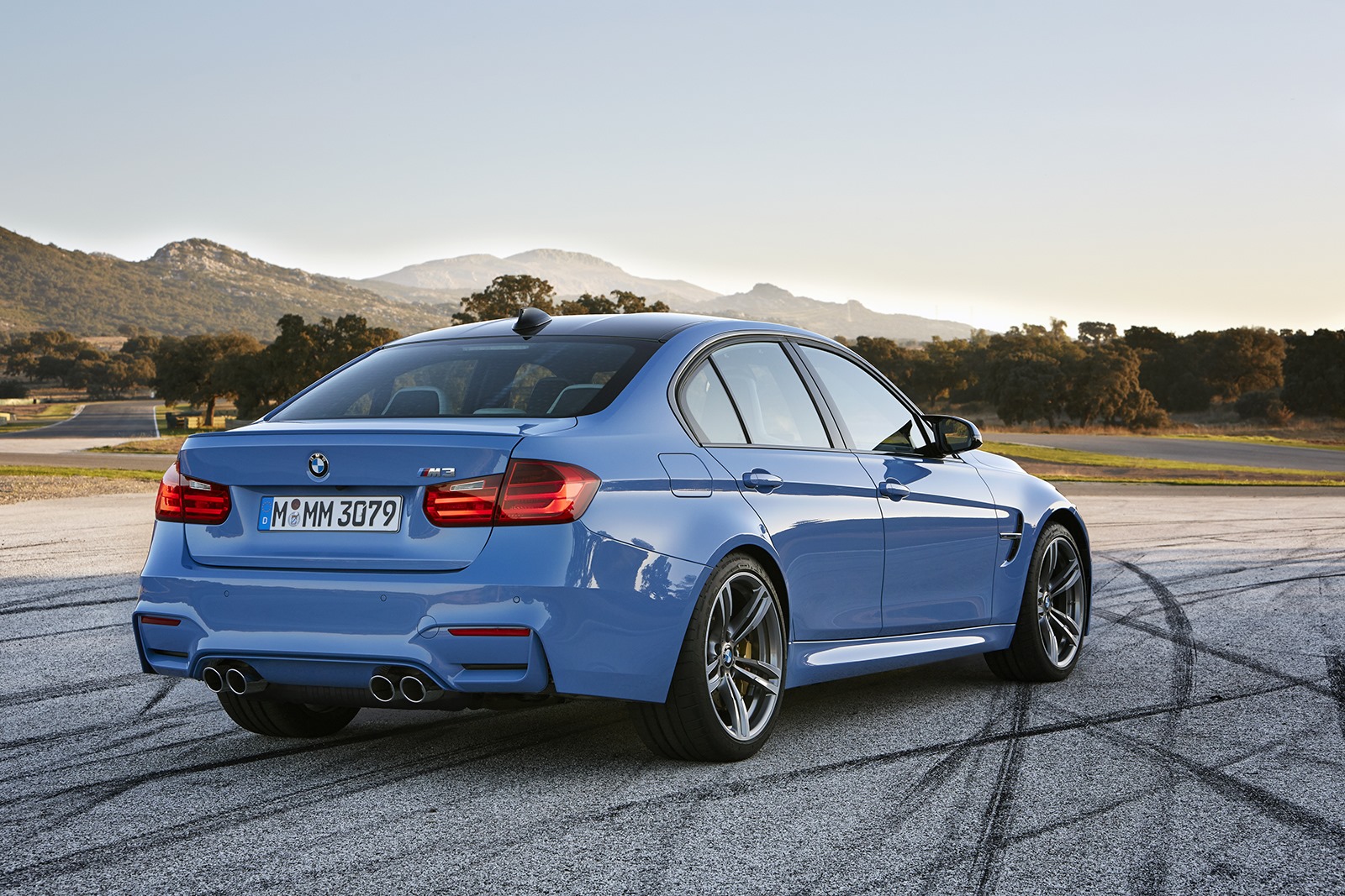[BMW-M3-M4-New-2015-4%255B3%255D.jpg]