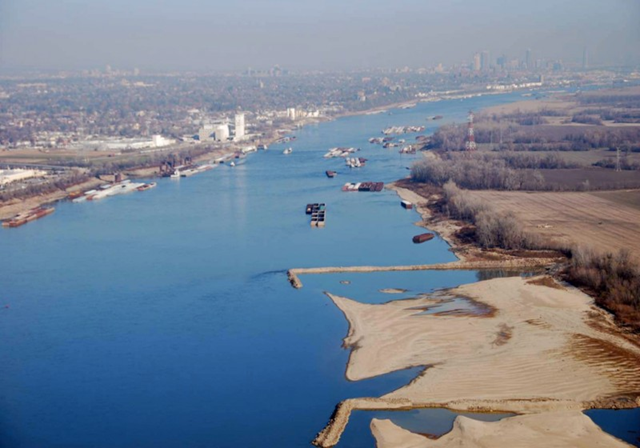 This 28 November 2012 file photo provided by The United States Coast Guard shows man-made dikes, perpendicular to the shore, and large sandbars exposed by low water levels along the shoreline of the Mississippi River South of St. Louis. Mayors from states along the Mississippi river said Thursday, 21 March 2013 that they would work with federal lawmakers to sharpen the national focus on the waterway after two years in which shipping has been threatened by flooding and then drought. Photo: Colby Buchanan / United States Coast Guard / AP Photo