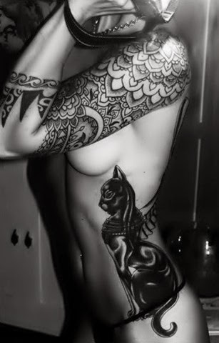 [hot-tattooed-women-031%255B3%255D.jpg]