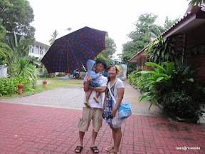 พู่กันเที่ยวหาดบ้านกรูดในวันแม่วันที่ 1