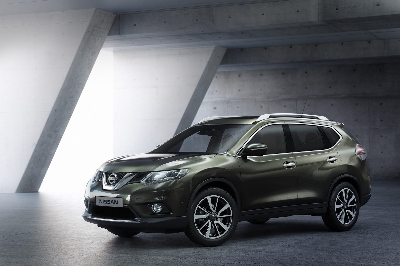 [2014-Nissan-X-Trail-Rogue-11%255B2%255D.jpg]