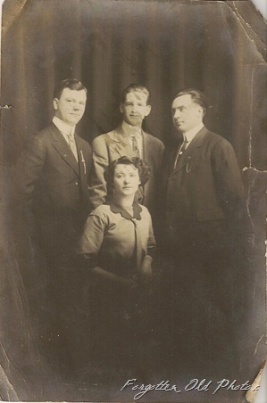 Retuirn to mrs W St Noyes from Tulla Retuirn to mrs W St Noyes from Tulla