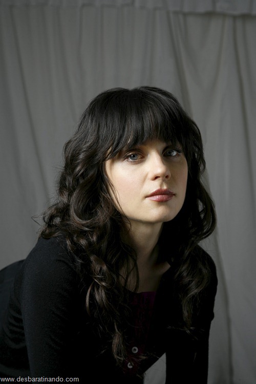 Zooey Deschanel linda sensual sexy sedutora desbaratinando (122)