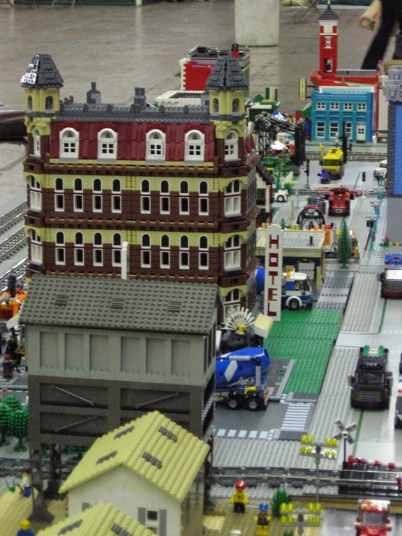 [IMG_0249-Greater-Portland-Lego-Railr%255B2%255D.jpg]