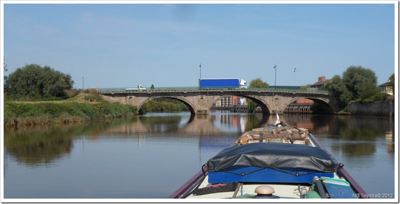 SAM_2818 Gainsborough Arches