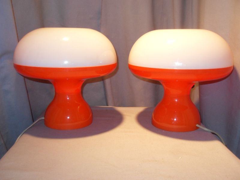 [orange-and-white-lamp14.jpg]