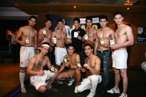 Asian-Males-Attitude Thailand Sports Party-07