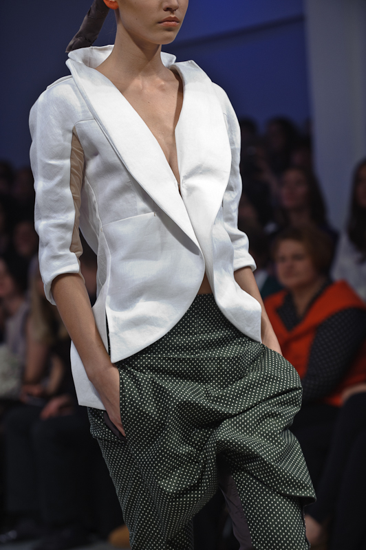 Elena BURENINA, UFW, ss 2012 Фото Сергея Черникова
