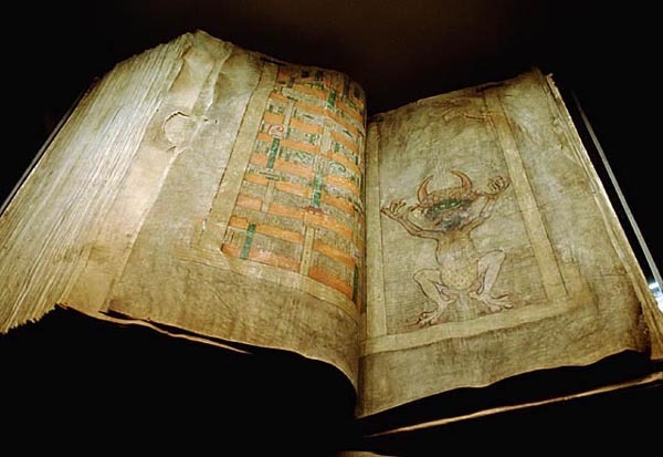 [Codex-Gigas-la-Biblia-del-Diablo-Wikimedia-Commons%255B2%255D.jpg]